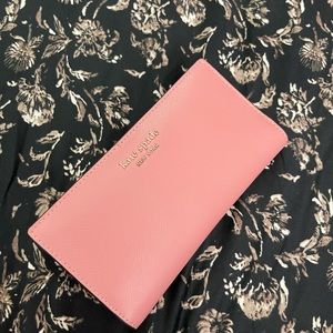 Kate Spade Spencer Slim Bifold Wallet